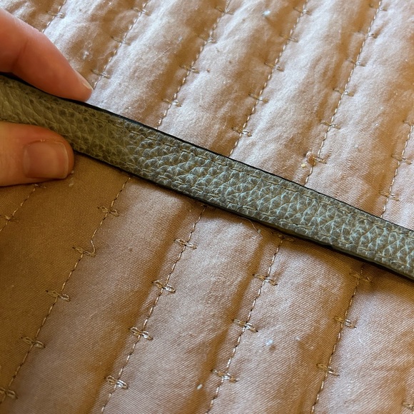 ♠️ Kate Spade ♠️ Leather Crossbody Bag - Picture 5 of 13